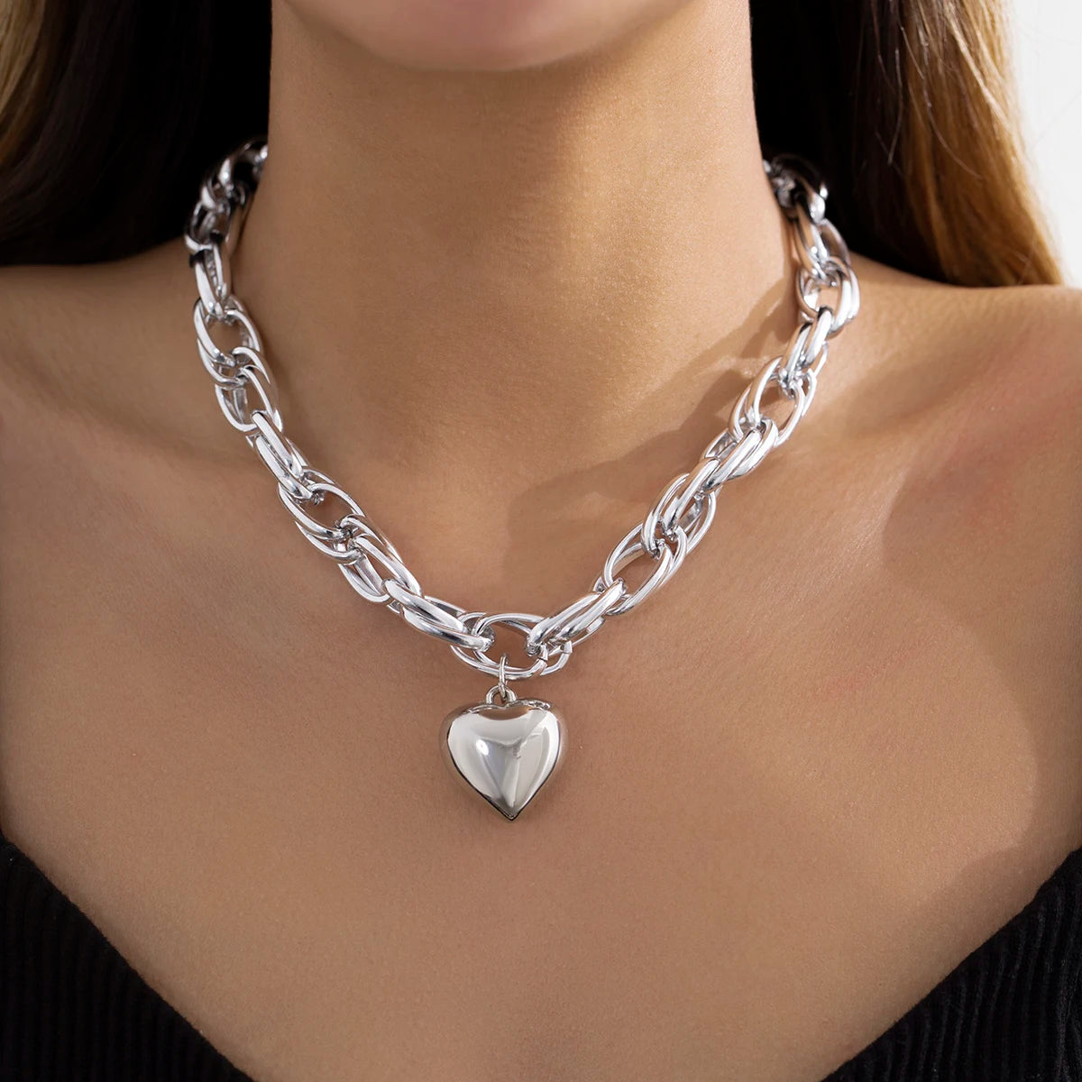 Collier Chaîne Coeur Oversize Femme - NatyGlam's