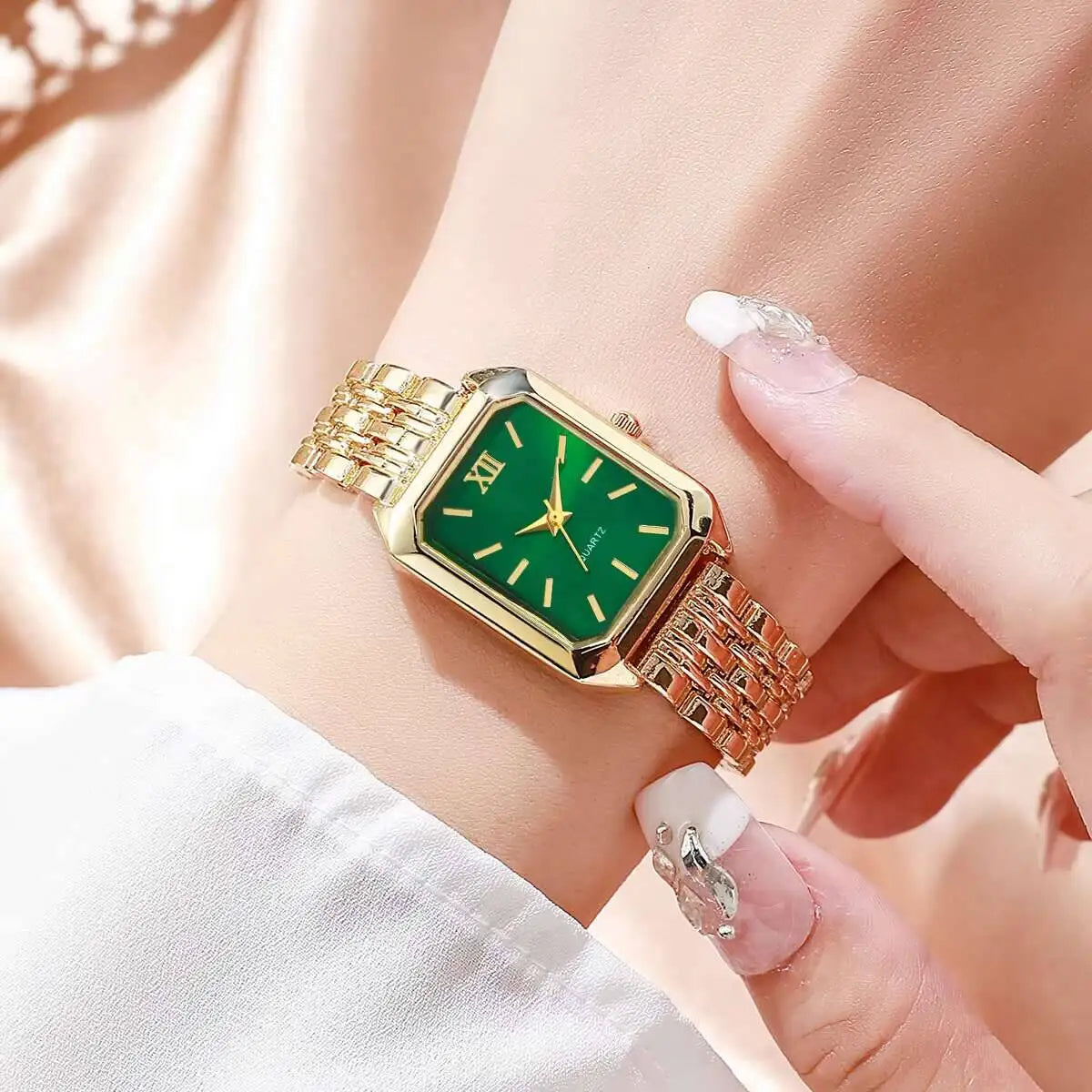 Montre Femme Rectangulaire Elégante à Quartz - NatyGlam's