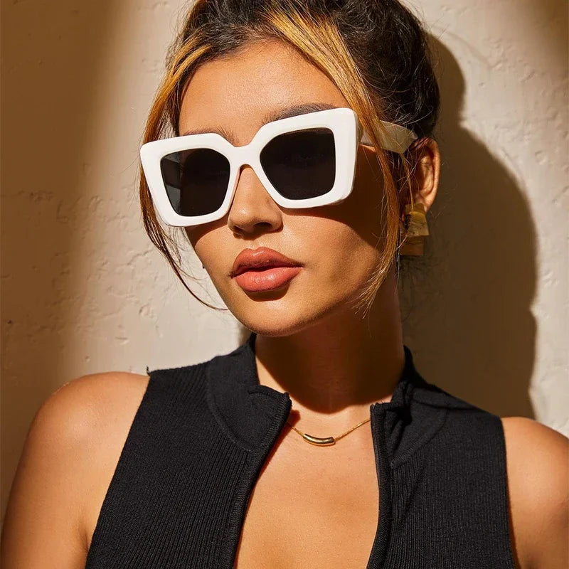 Lunettes de soleil carrées oversize élégance urbaine - NatyGlam's