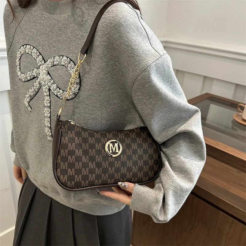 Sac Bandoulière Femme Vintage Elégant - Motif Monogramme & Fermoir Lettre Dorée - NatyGlam's