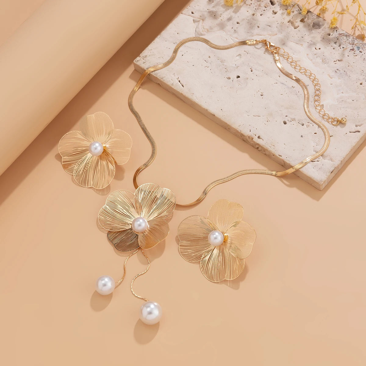 Ensemble Collier et Boucles d'Oreilles Fleur Perle Elégant - NatyGlam's