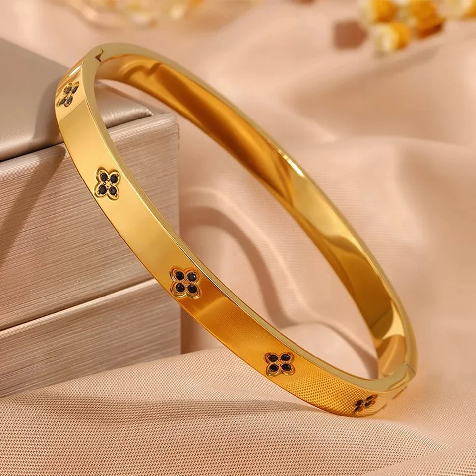 Bracelets manchettes en acier inoxydable incrustés de zirconia scintillante - NatyGlam's