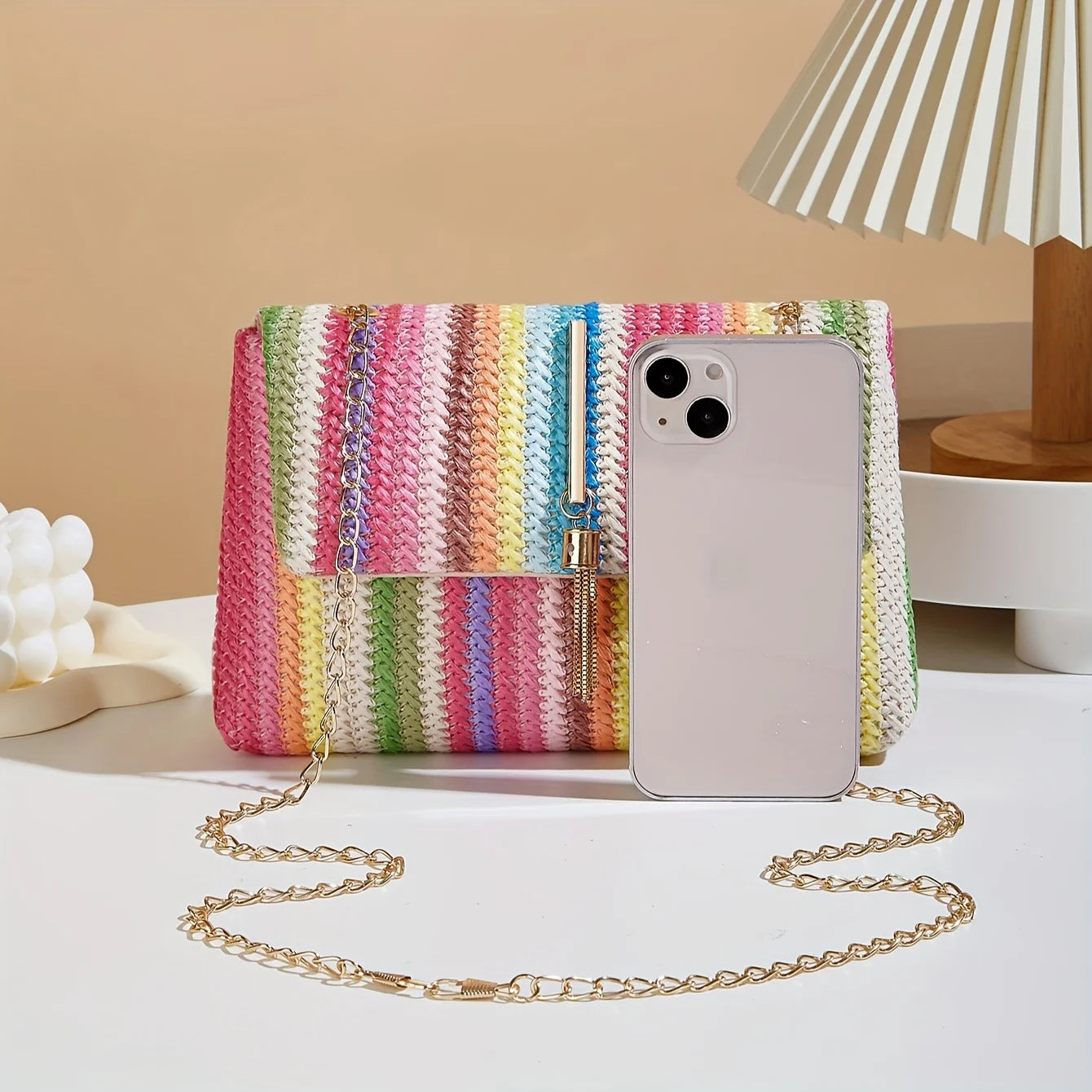 Sac à main bandoulière femme en paille arc-en-ciel chic collection été 2026