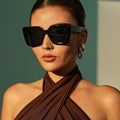 Lunettes de soleil carrées oversize élégance urbaine - NatyGlam's