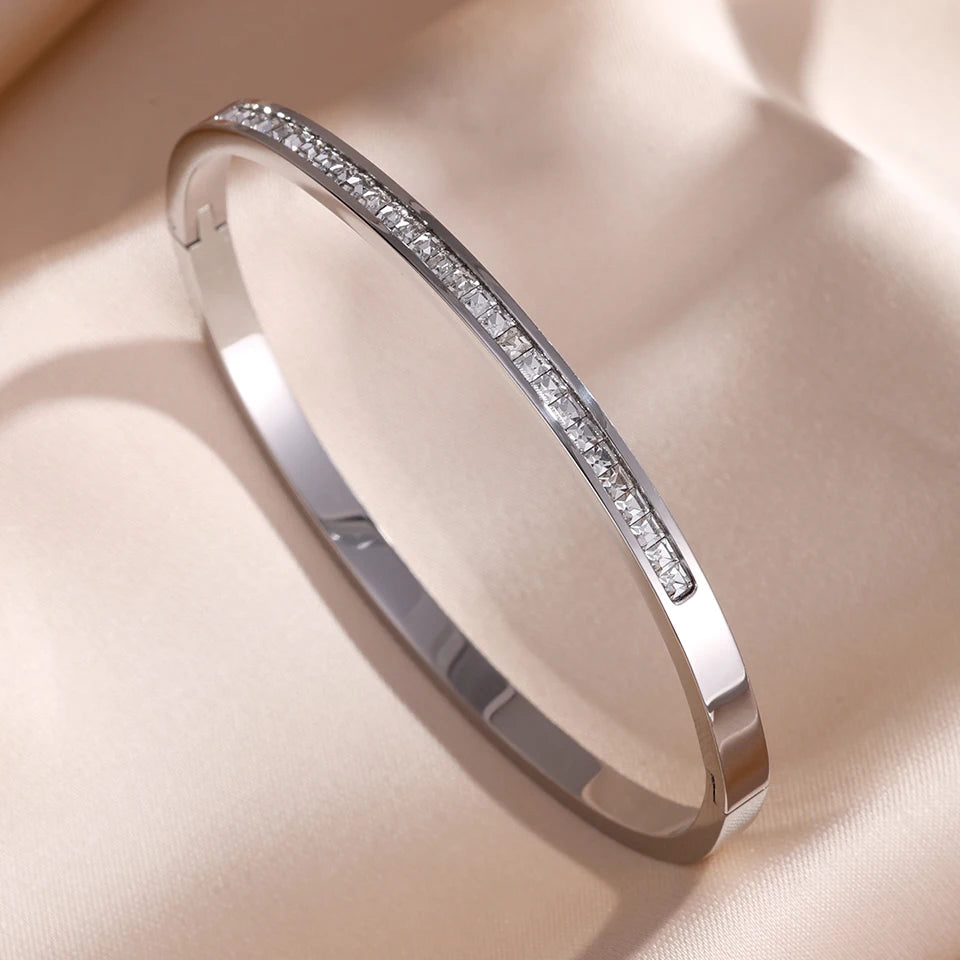 Bracelets manchettes en acier inoxydable incrustés de zirconia scintillante - NatyGlam's
