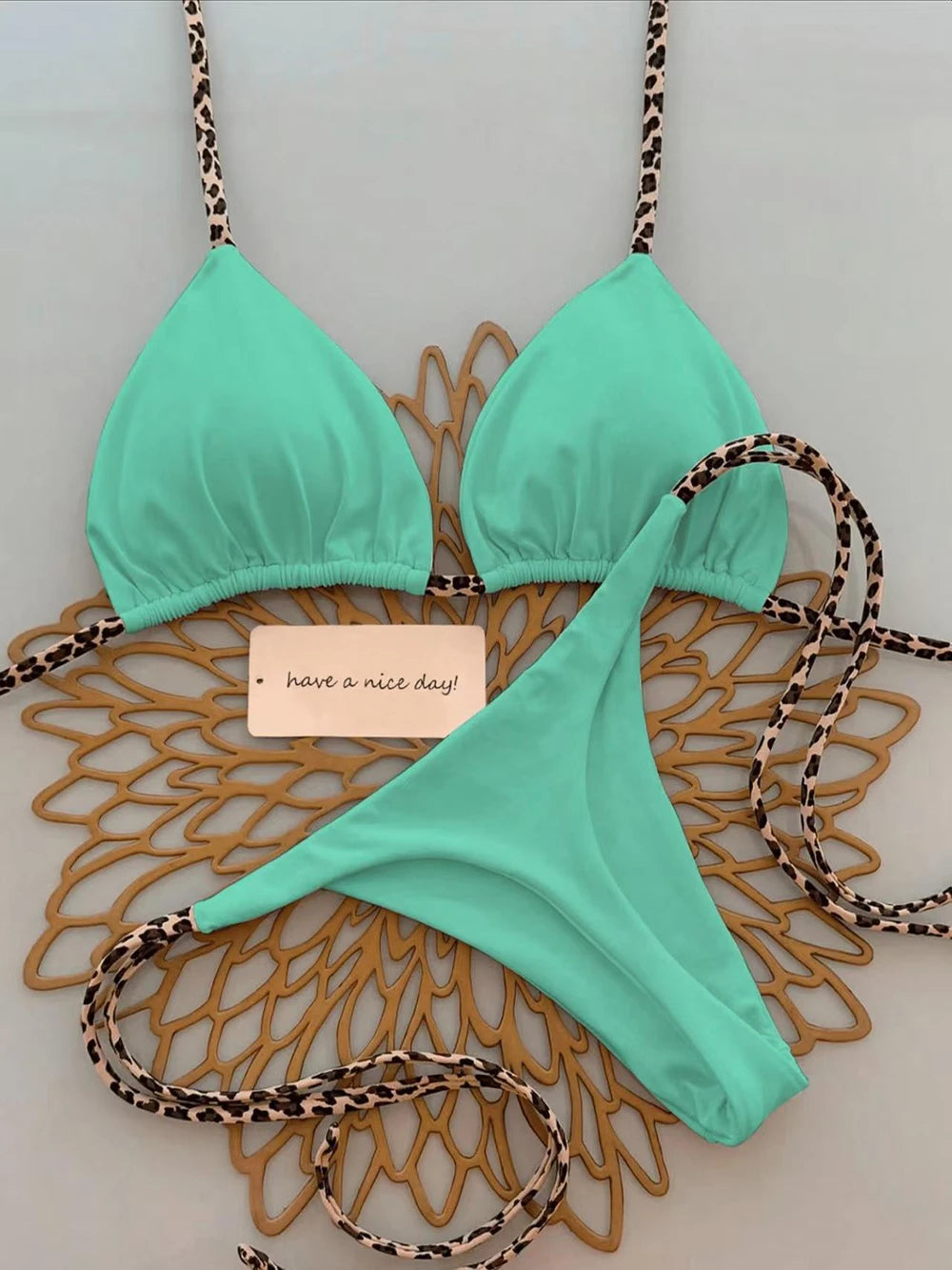 Maillot de bain femme 2 pièces bikini string triangle différents modèles et coloris