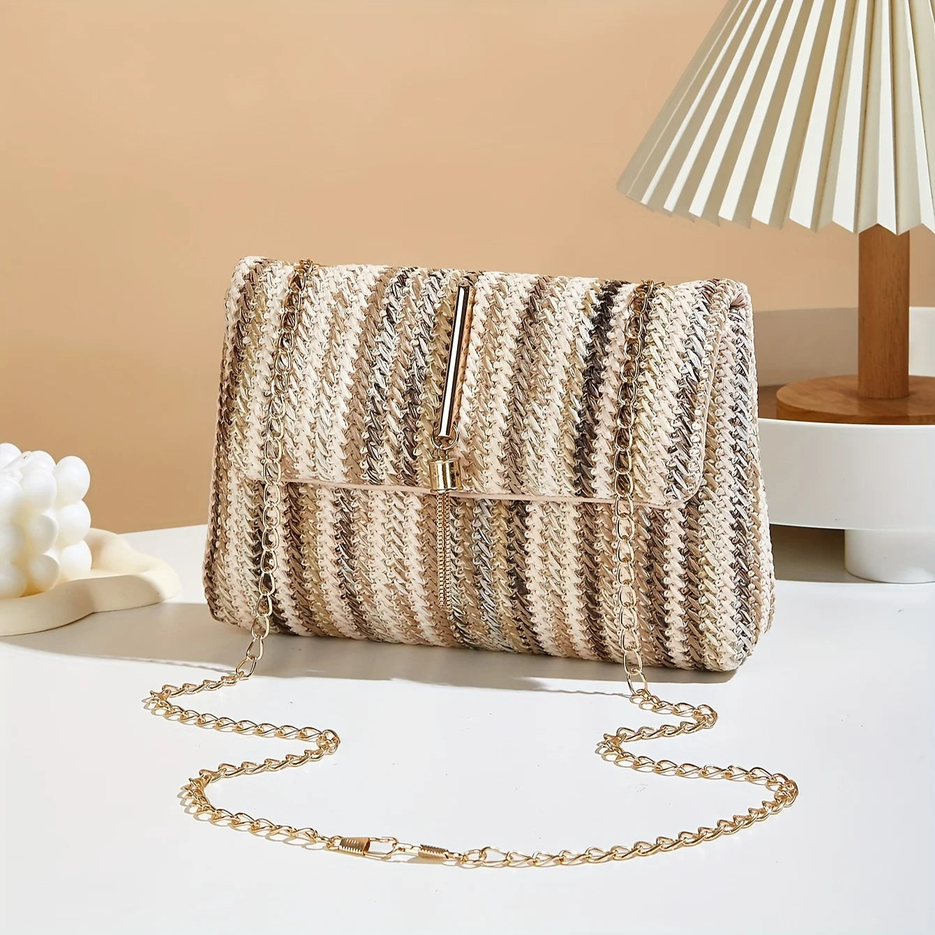 Sac à main bandoulière femme en paille arc-en-ciel chic collection été 2026