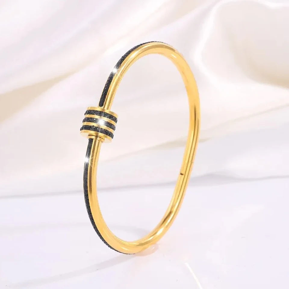 Bracelets manchettes en acier inoxydable incrustés de zirconia scintillante - NatyGlam's
