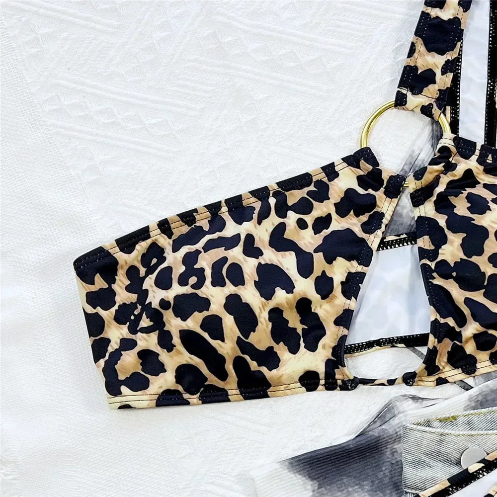Maillot de bain 2 pièces léopard à découpes sexy collection 2026