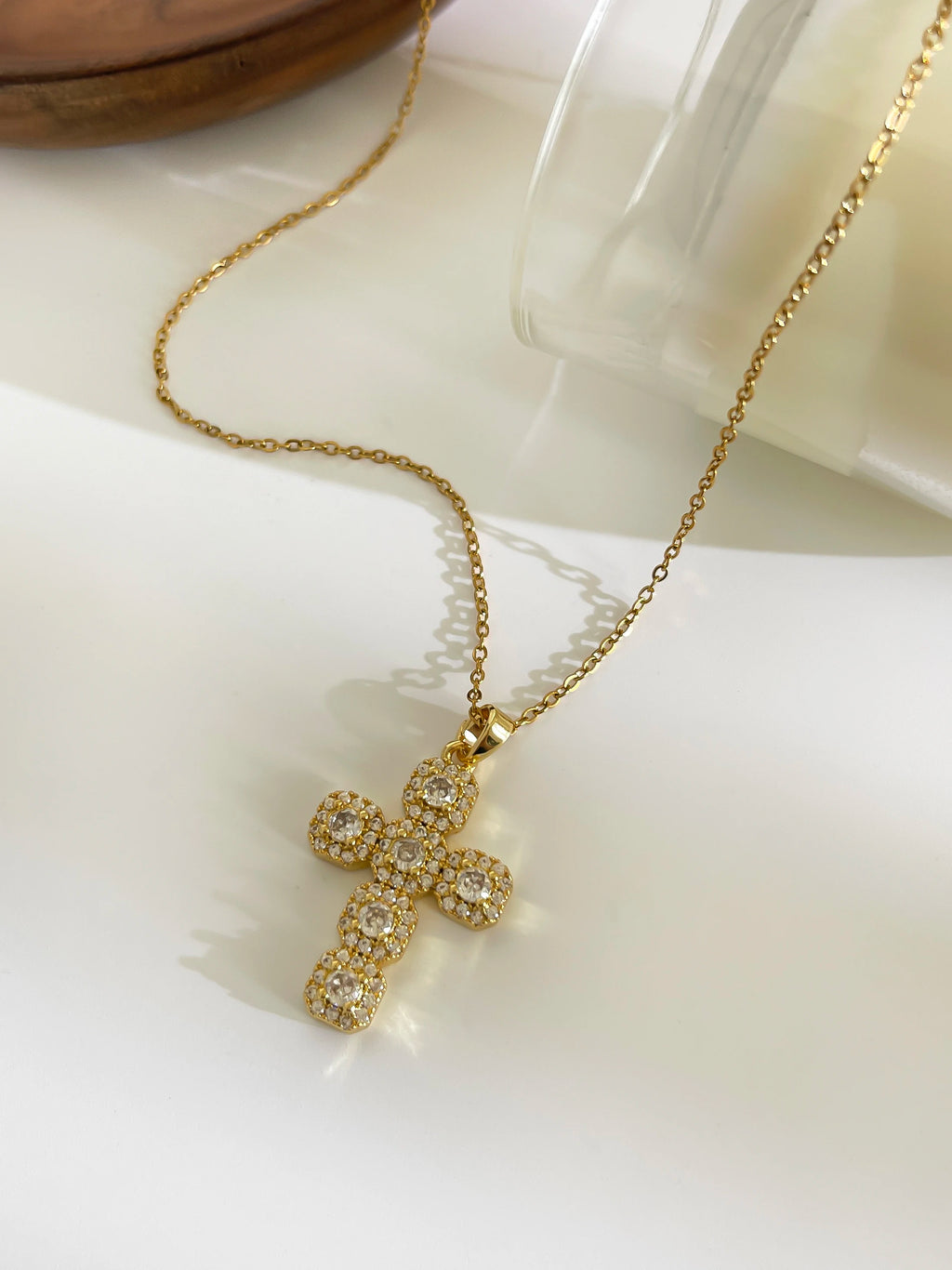 Collier Croix Elégance Zirconia Doré et Argent Femme acier inoxydable