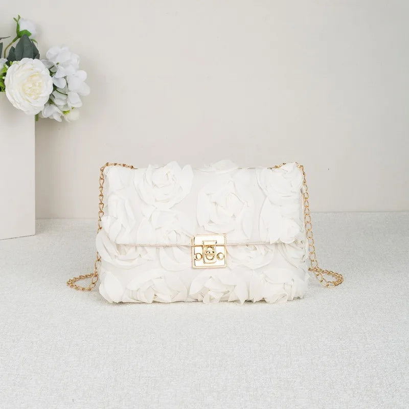 Sac à main de soirée en satin fleuri 3D pochette élégante avec chaîne amovible