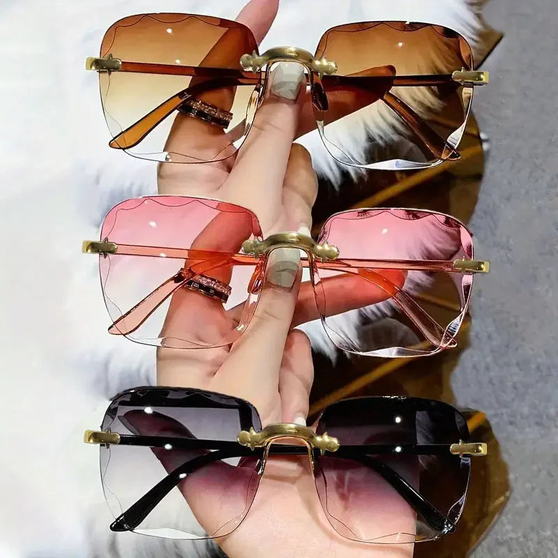 Lunettes de soleil carrées femme - Style luxe tendance - NatyGlam's