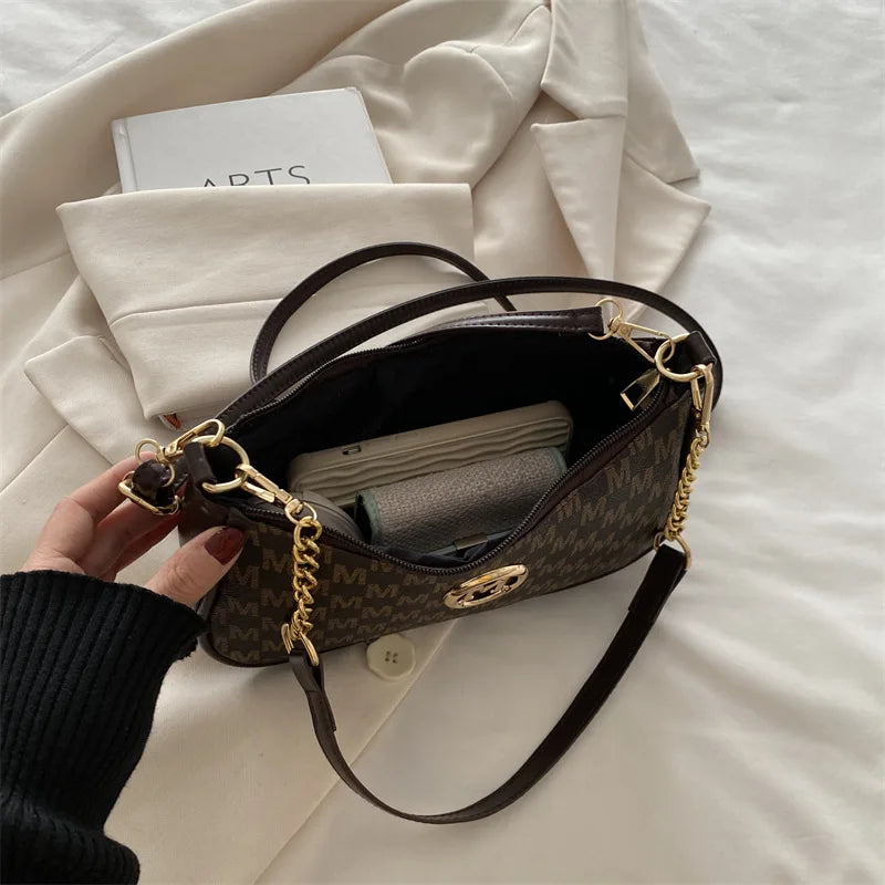 Sac Bandoulière Femme Vintage Elégant - Motif Monogramme & Fermoir Lettre Dorée - NatyGlam's